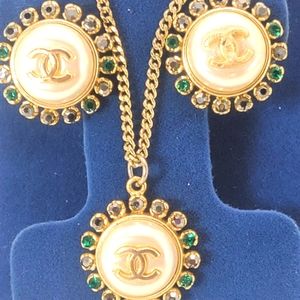 Beautiful Chanel necklace and earrings. Vintage, logo. Not in original box.